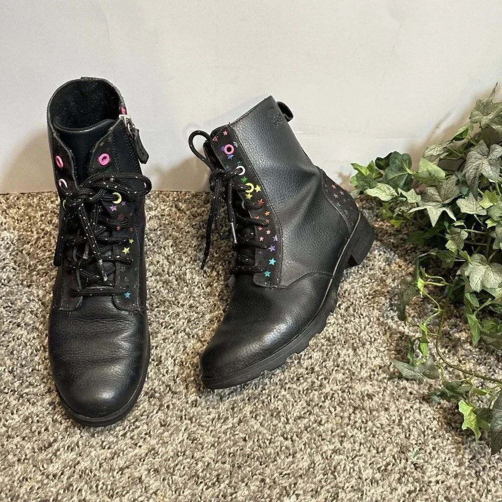 Sorel Youth Emelie Short Lace Zip Waterproof Boots Black Leather US 5 / EUR 37